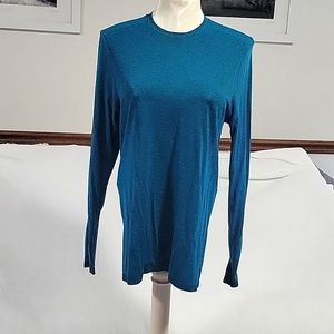 Super light activewear top by Zella (M)